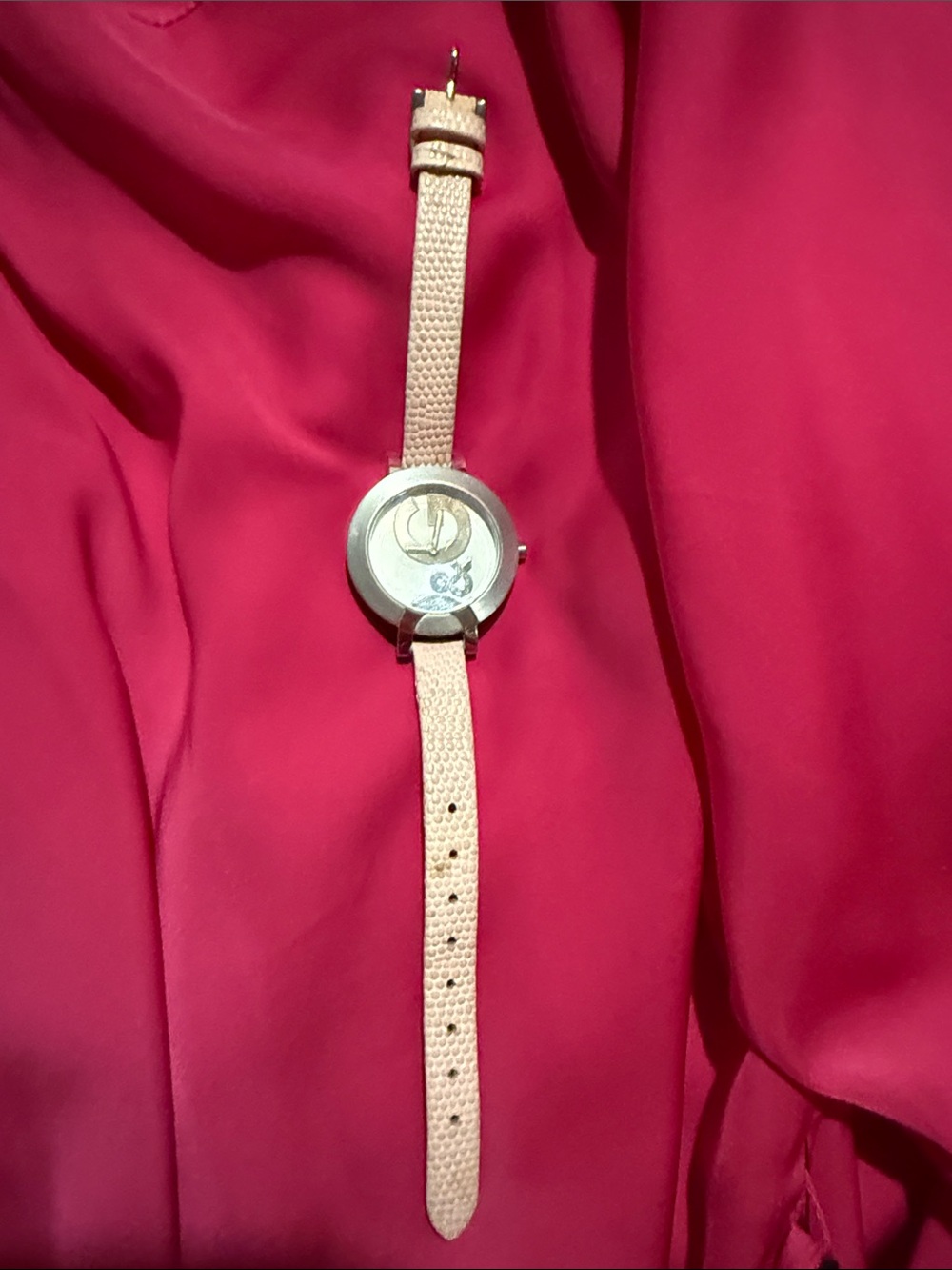 Dolce & Gabbana Dial Watch withTextured Strap